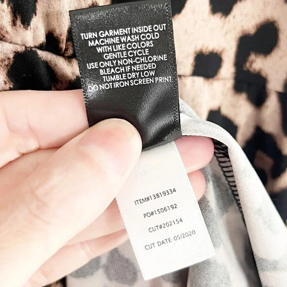 Torrid Black Leopard & Lace Inset Midi Dress with Pockets Women's Plus Size 1X - Picture 8 of 8